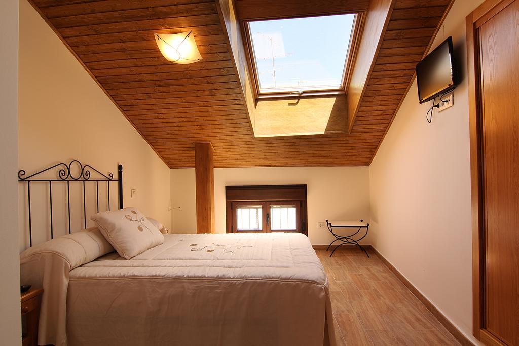 Hostal Yessy Канделеда Номер фото