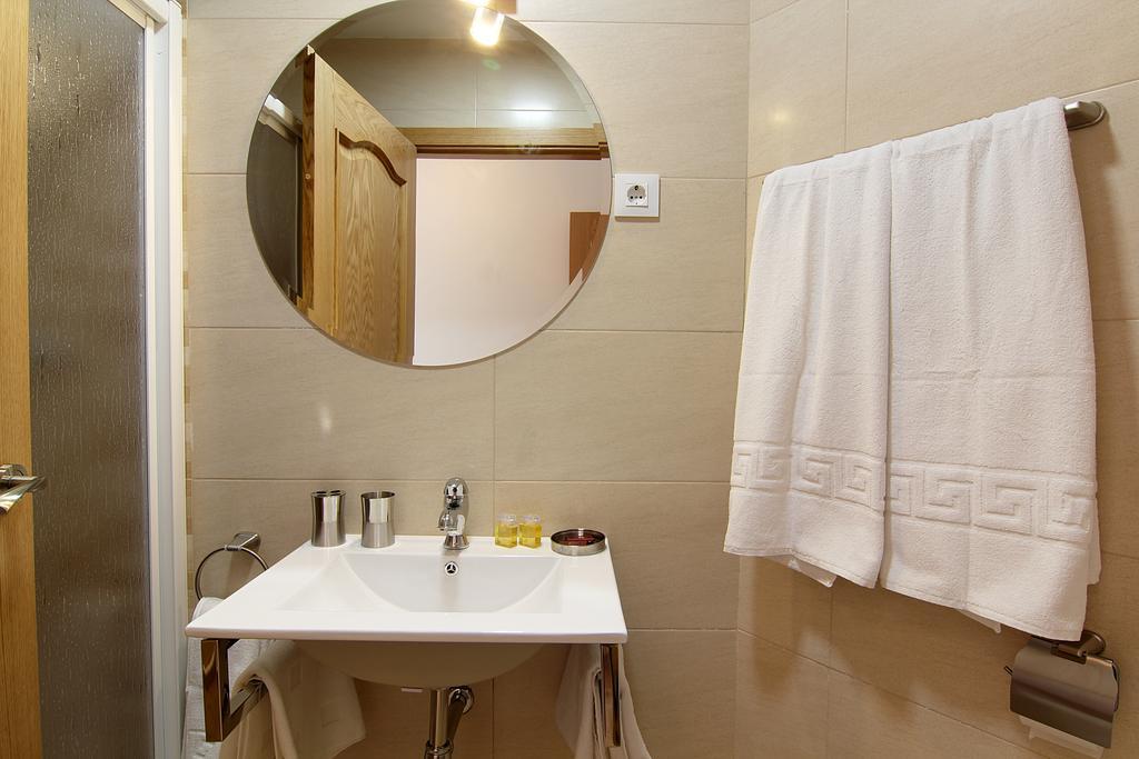 Hostal Yessy Канделеда Номер фото