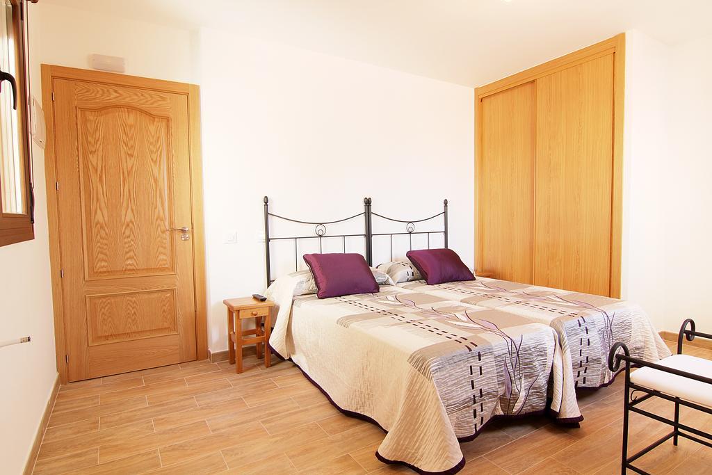 Hostal Yessy Канделеда Номер фото